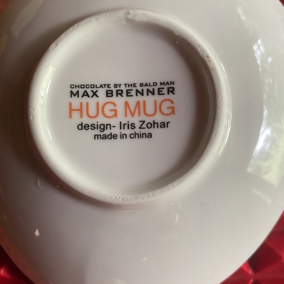 VINTAGE HUG MUG - Picture 9 of 11